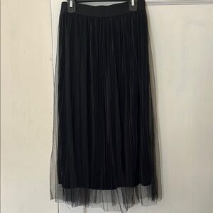 Umgee USA Elegant Black Tulle Layered Skirt Elastic Waistband